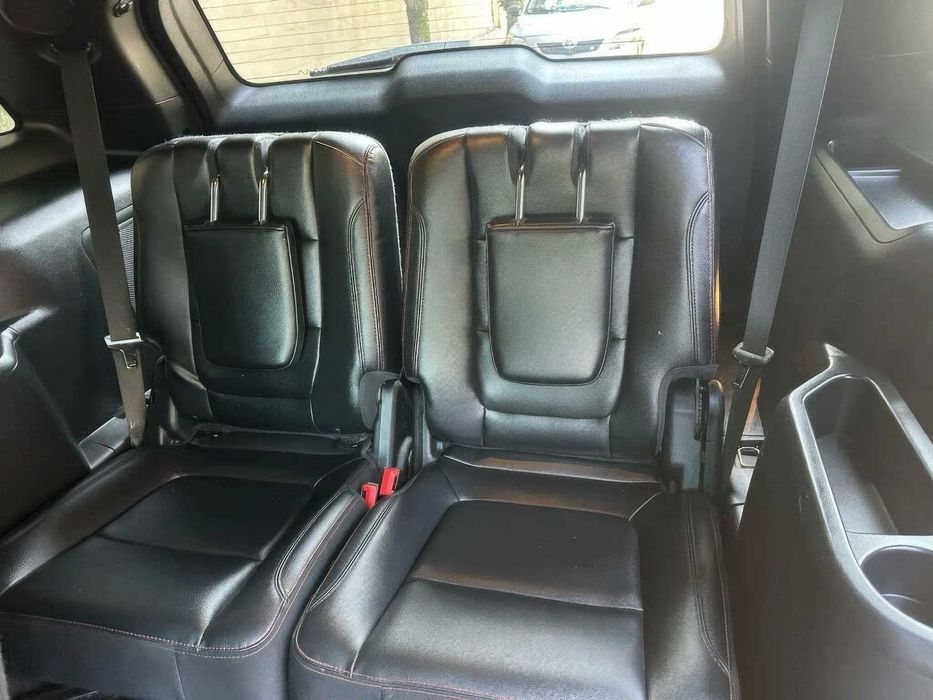 Ford Explorer Sport      2016