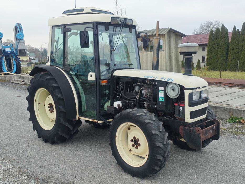 Lamborghini Agile 880-F plus | Sadowniczy | Klimatyzacja | pełzaki