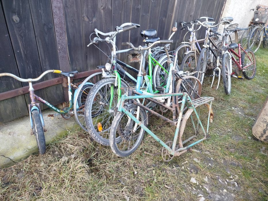 Sprzedam całość stare rowery i części