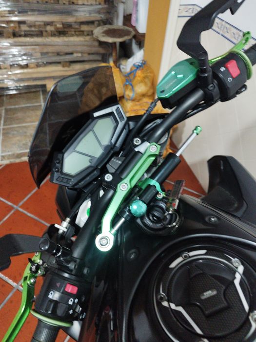 Kawasaki z 800 em excelentes condições