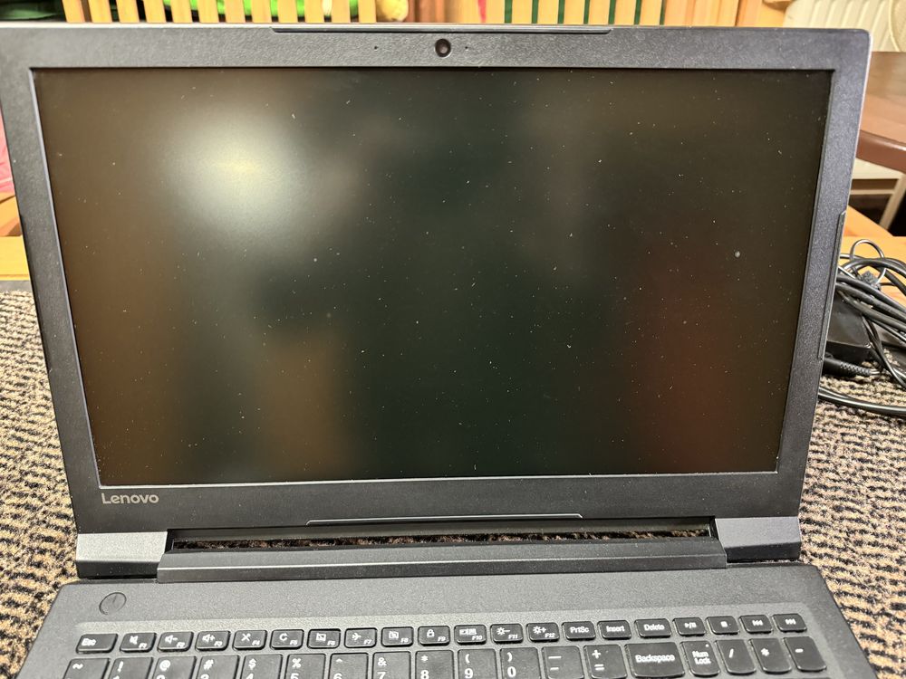 Laptop Lenovo V110-15IAP