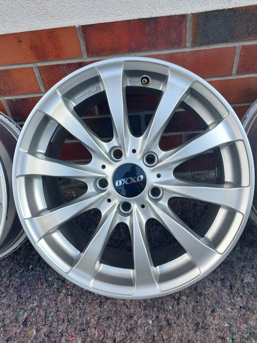 Felgi 17 OXXO 5x120 7,5x17 et43 72,6 super stan,  jak nowe