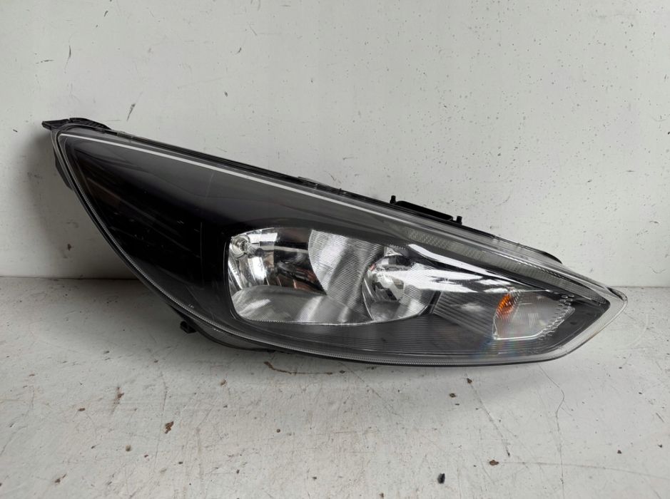 Ford Focus MK3 Lift Lampa Prawy przód Led F1EB-13W029-A