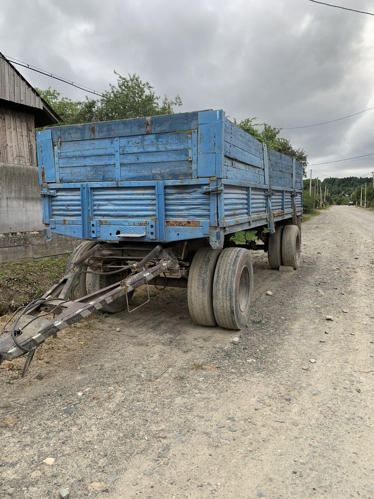 Прицеп камазовський