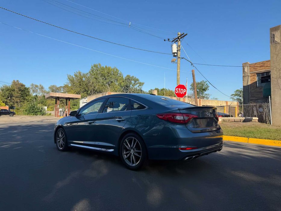 Hyundai Sonata      2015