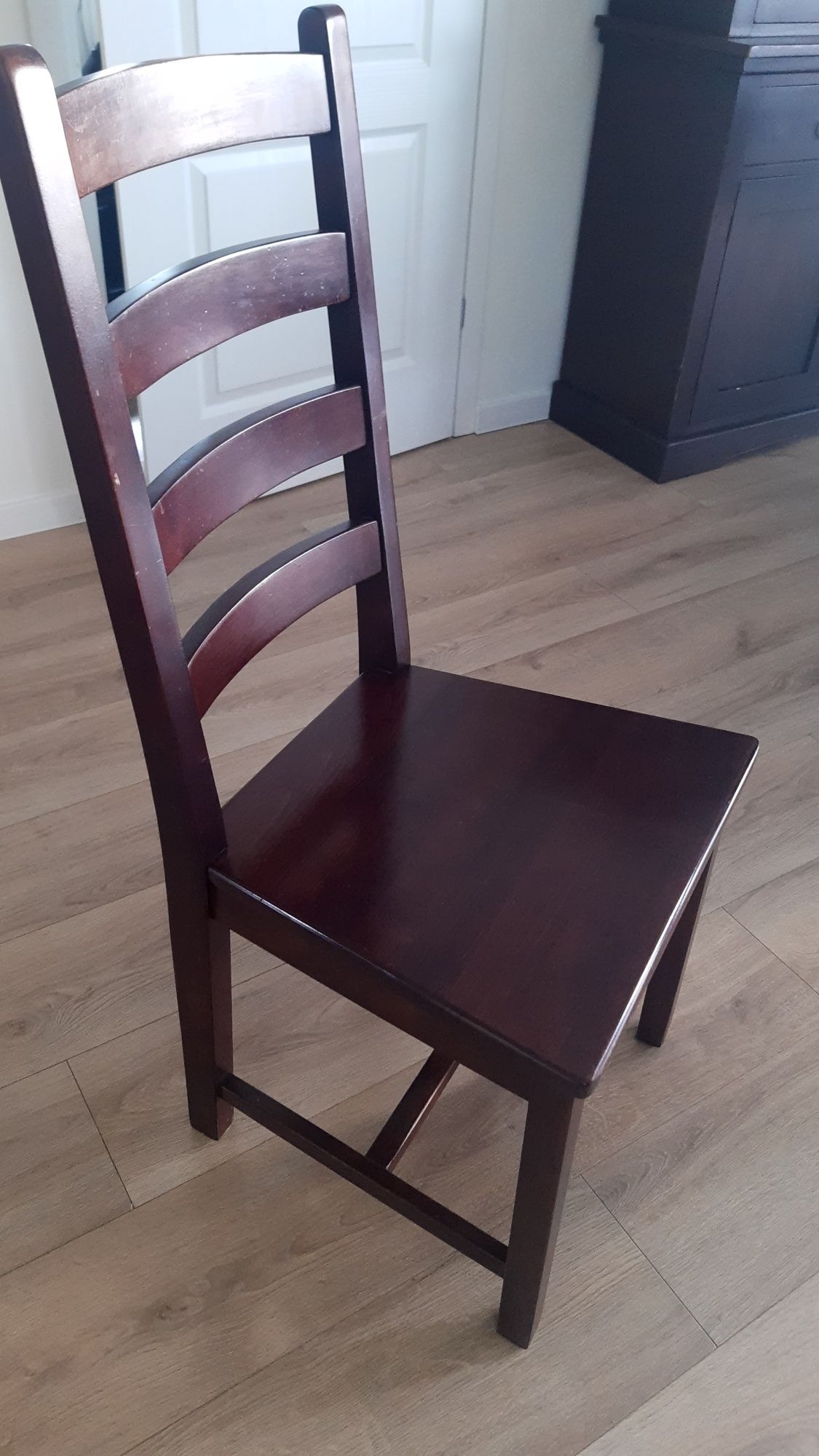 Krzesła drewniane w kolorze wenge komplet 6szt.