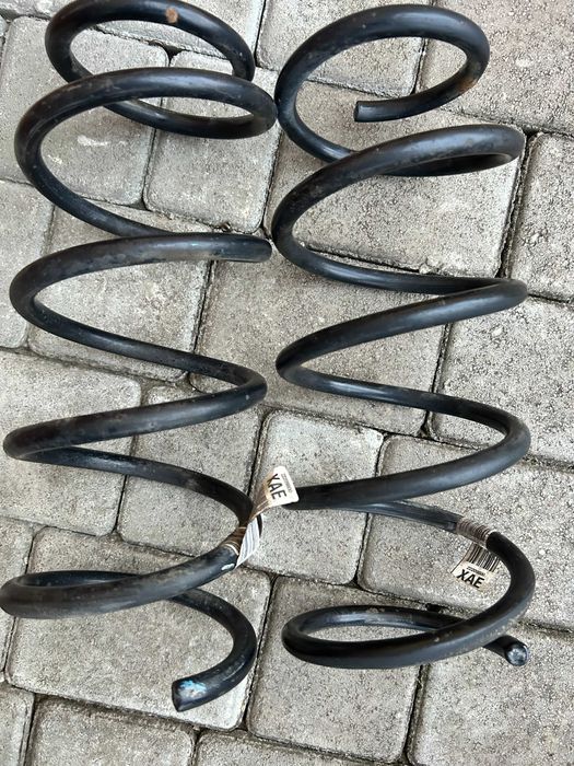 Пружини до передніх стійок Chevrolet HHR, Cobalt