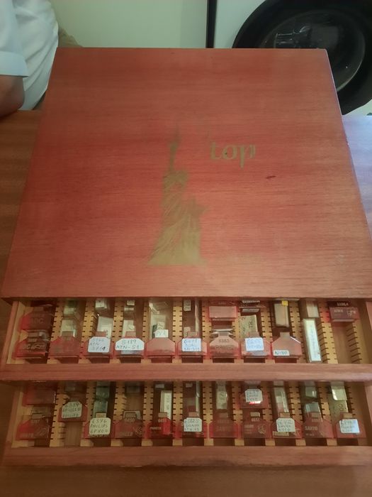 350 - Agulhas e cabeças de gira discos novas "vintage"de várias marcas