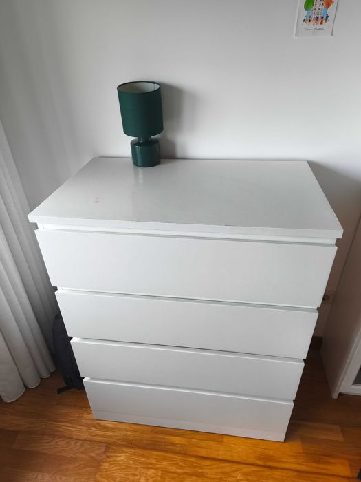 Cómoda Malm IKEA