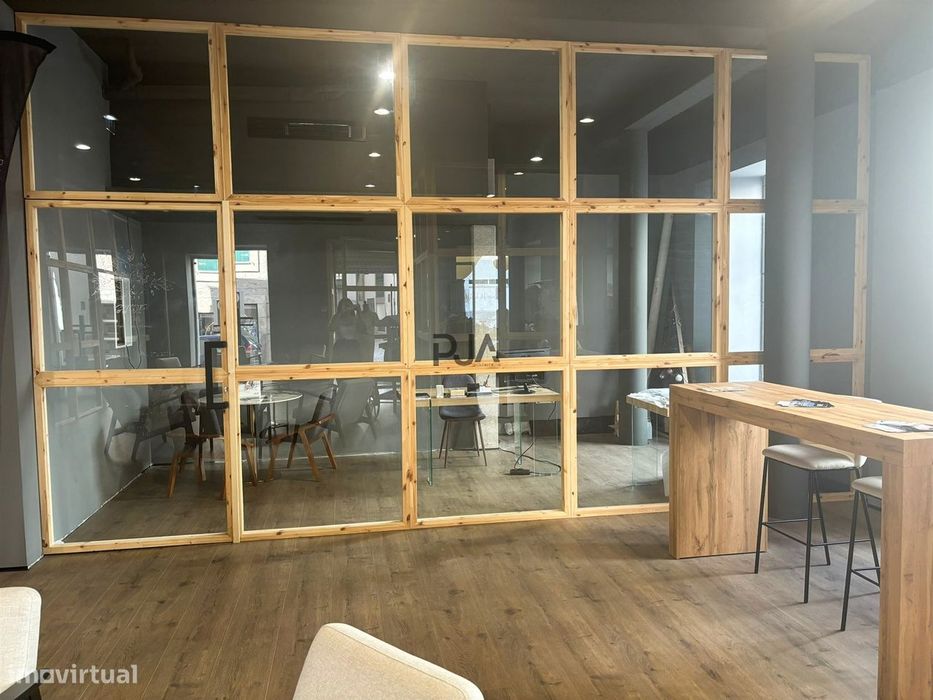 Espaços Comerciais Coworking em Tondela