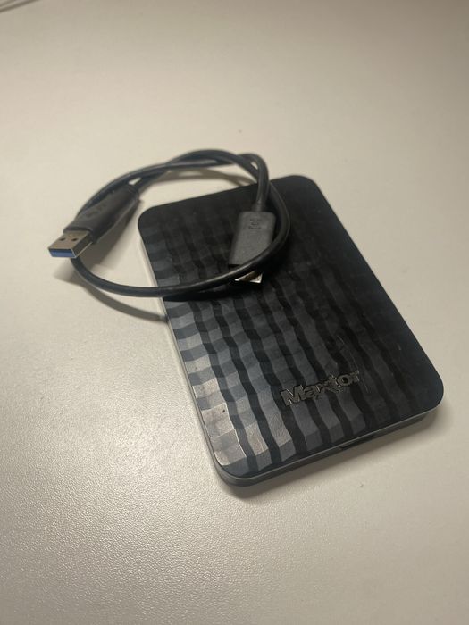 Внешний накопитель, жесткий диск 1Tb