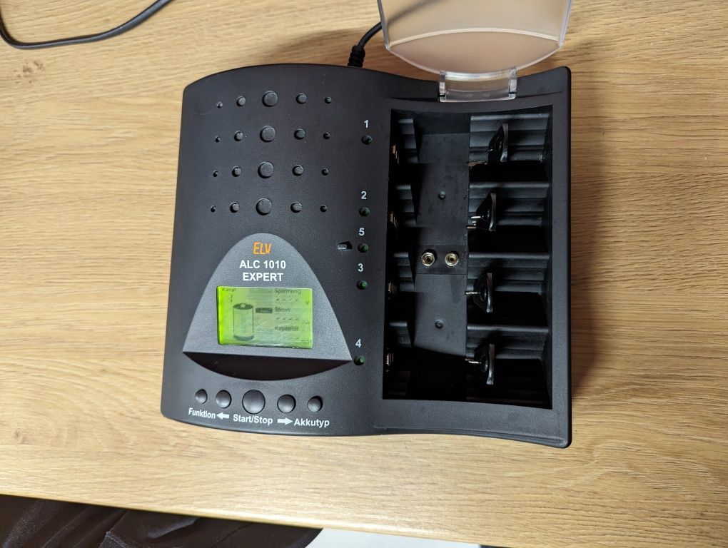 Ładowarka Profesjonalna ELV ALC 1010 Expert