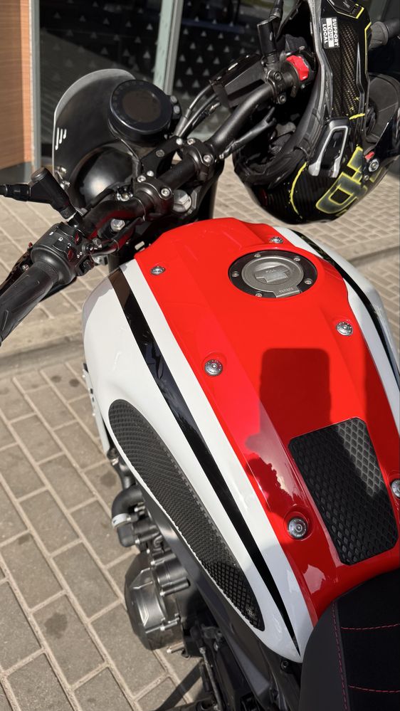 Yamaha XSR 900 2021