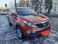 KIA sportage 2013 год