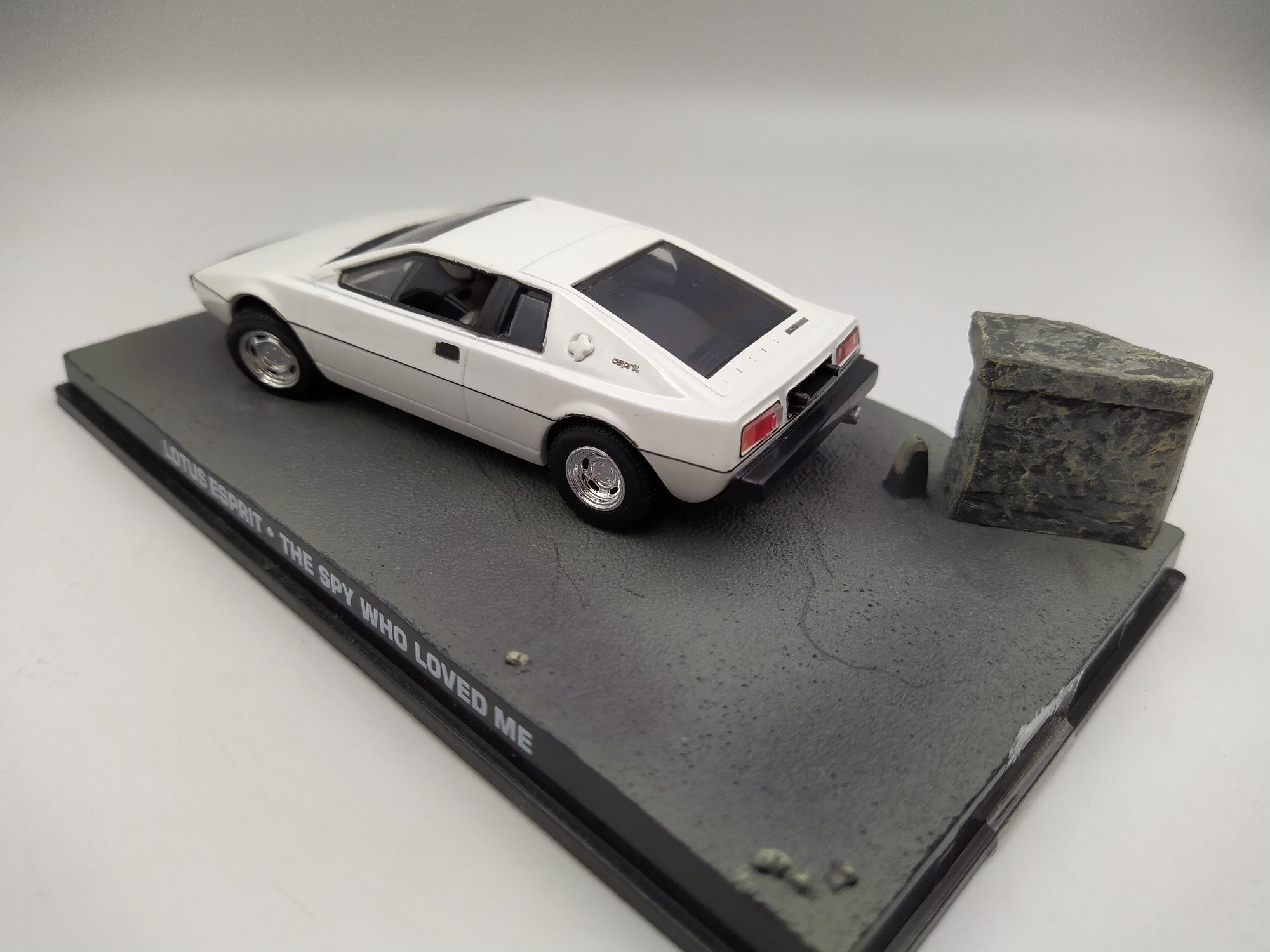 Lotus Esprit James Bond collection Eaglemoss 1:43