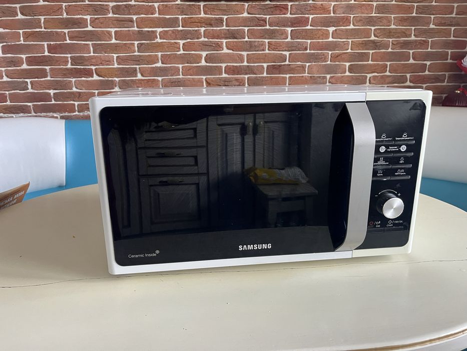 Мікрохвильвапіч Samsung