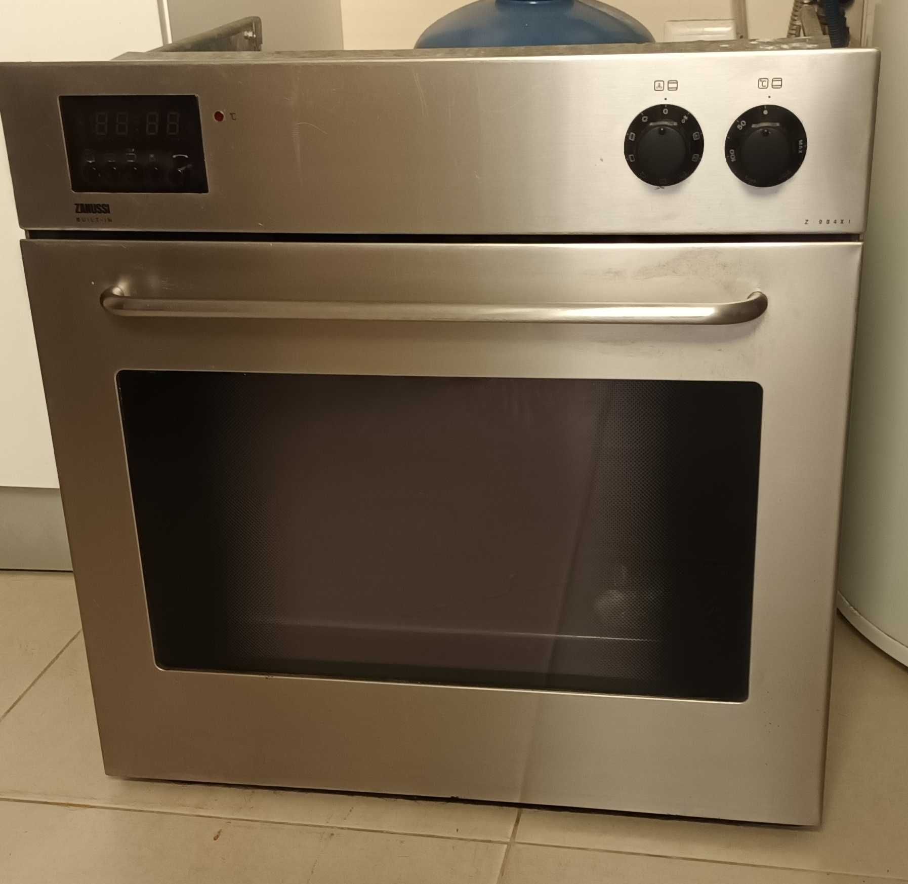 Forno zanussi metalizado