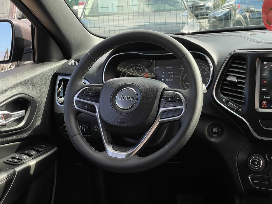 Jeep Cherokee 2021 бензин 3.2