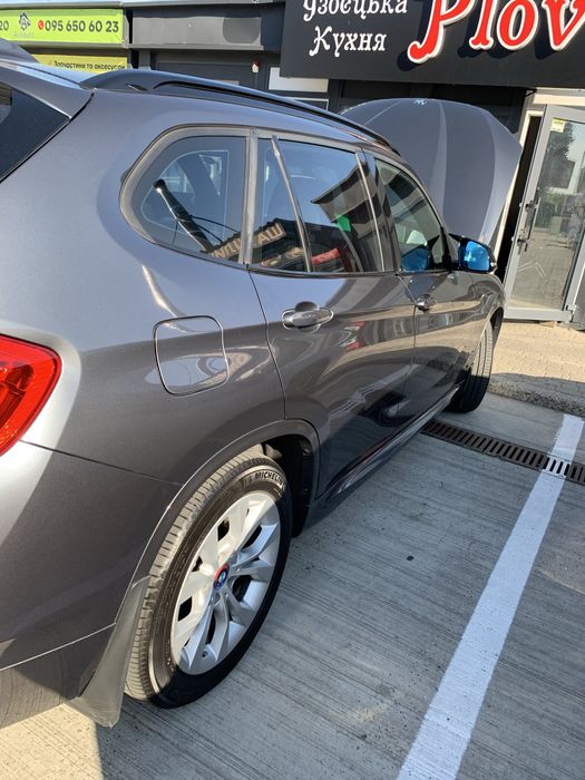 BMW X1 2012 (M пакет)