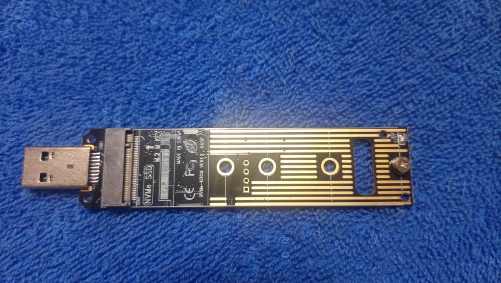 USB type C перехідник адаптер - M.2 NVMe SSD з інтерфейсом підключення