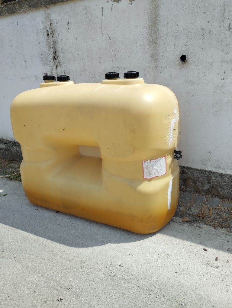 Depósito de combustível
