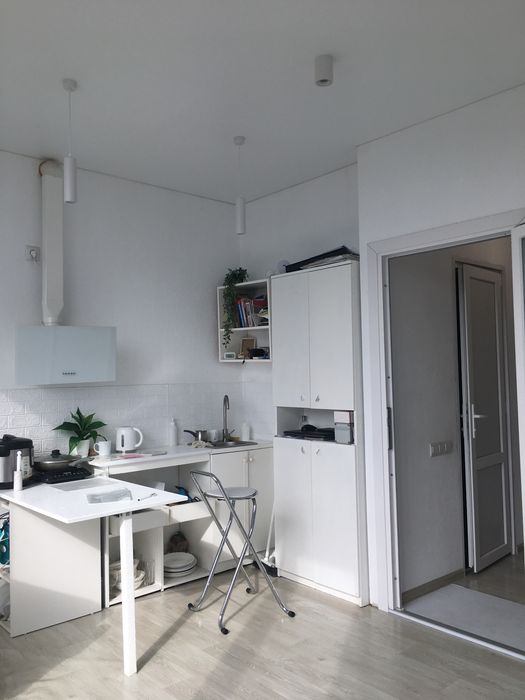 Продам квартиру .Квартира -Студія 27 кв /м