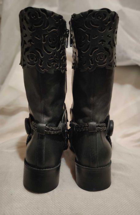 Черные кожаные женские ботильоны, размер 38