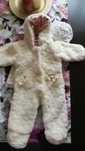 Kombinezon ecru futerko na chrzest Ted Baker 6-9 m