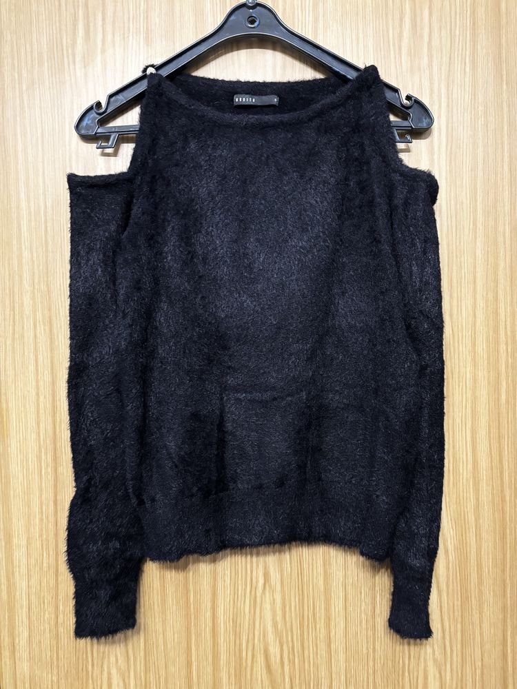 Mohito sweterek sweter fluffy damski elegancki czarny S