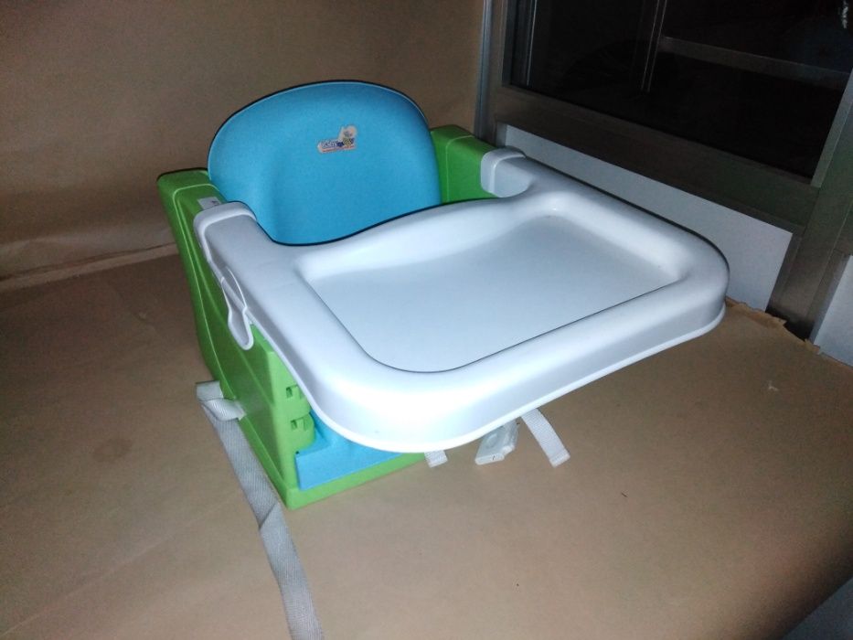 Cadeira de Mesa para BÉBÉ