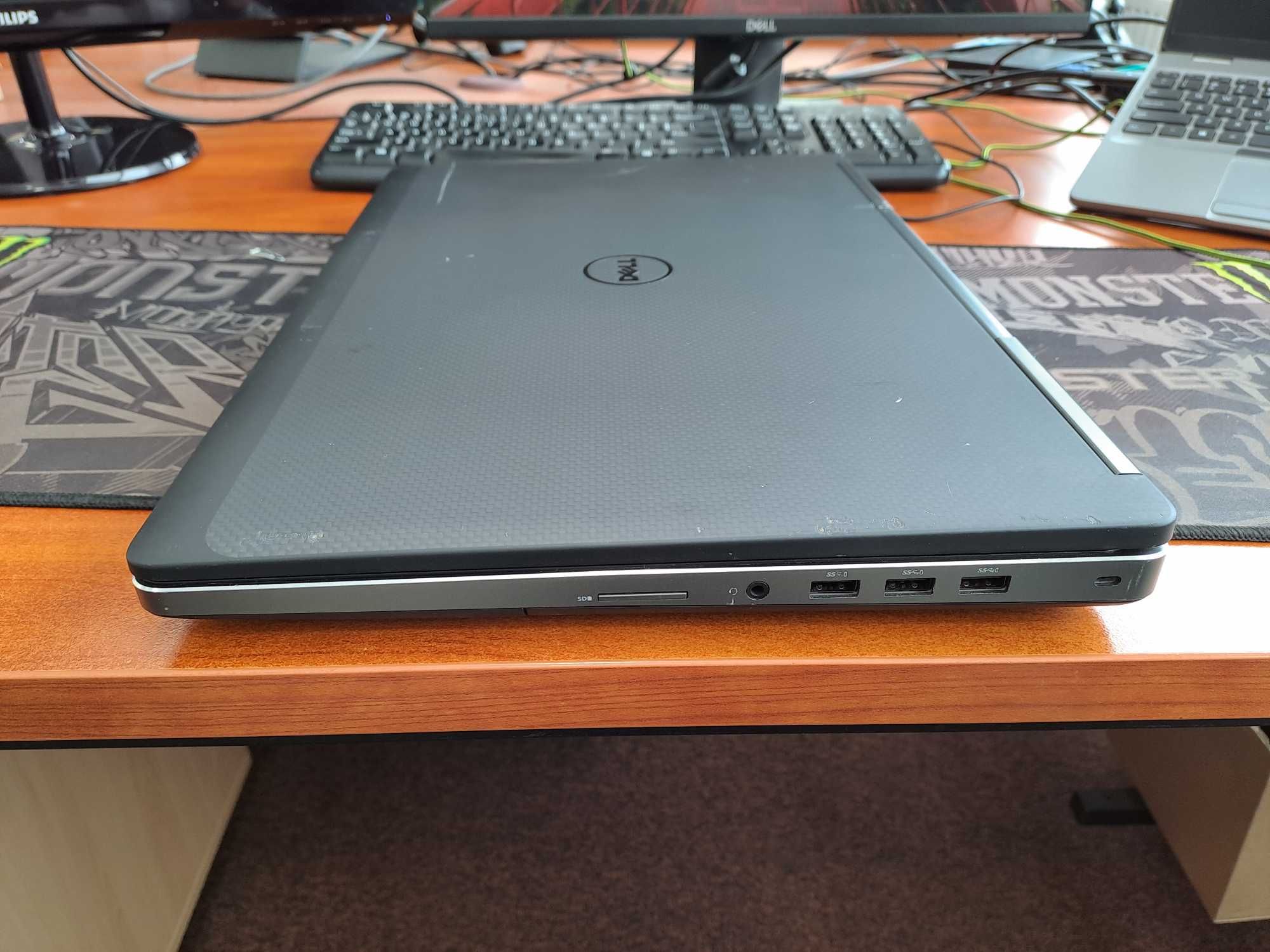 Dell Precision 7710 i7/16GB DDR4/500 GB NVMe/Radeon R9 M375X