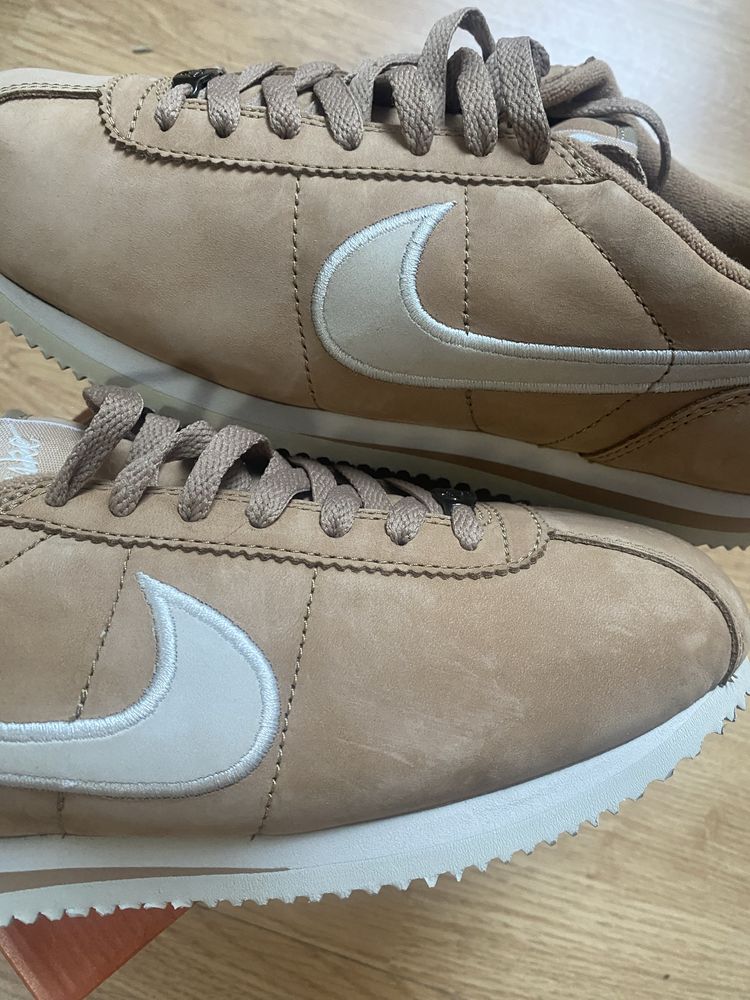nike cortez III nb british khaki 2000 us8.5 nowe