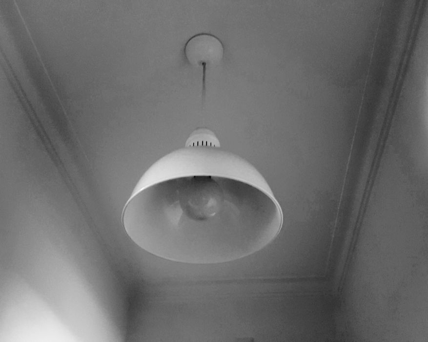 Candeeiro de Teto Suspenso XTRELAMP branco