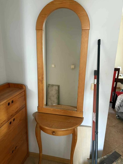 Konsola toaletka z lustrem