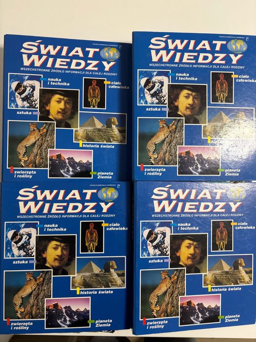 Świat wiedzy 4 segregatory