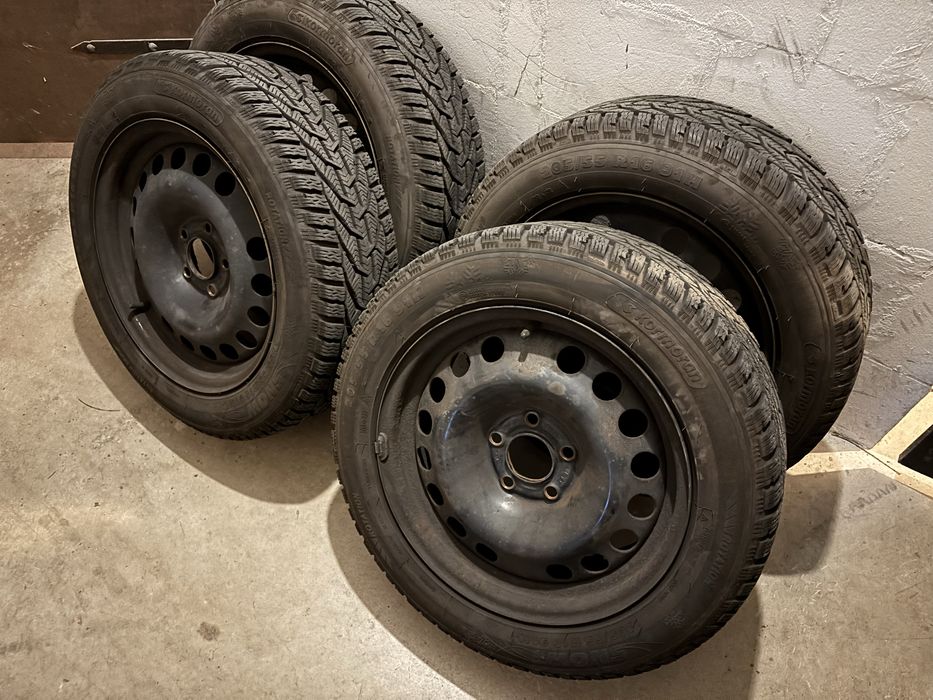 Opony zimowe z felgami 205/55 R16 91H 2022r.