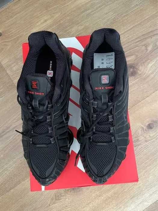 Buty damskie Trampk Nike_Shox_TL_Black R.40