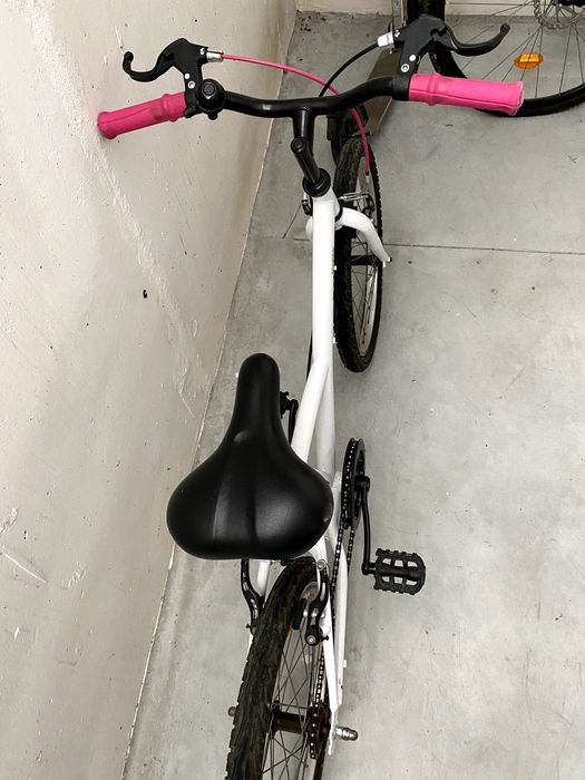 Bicicleta em ótimo estado - 6- 9 anos