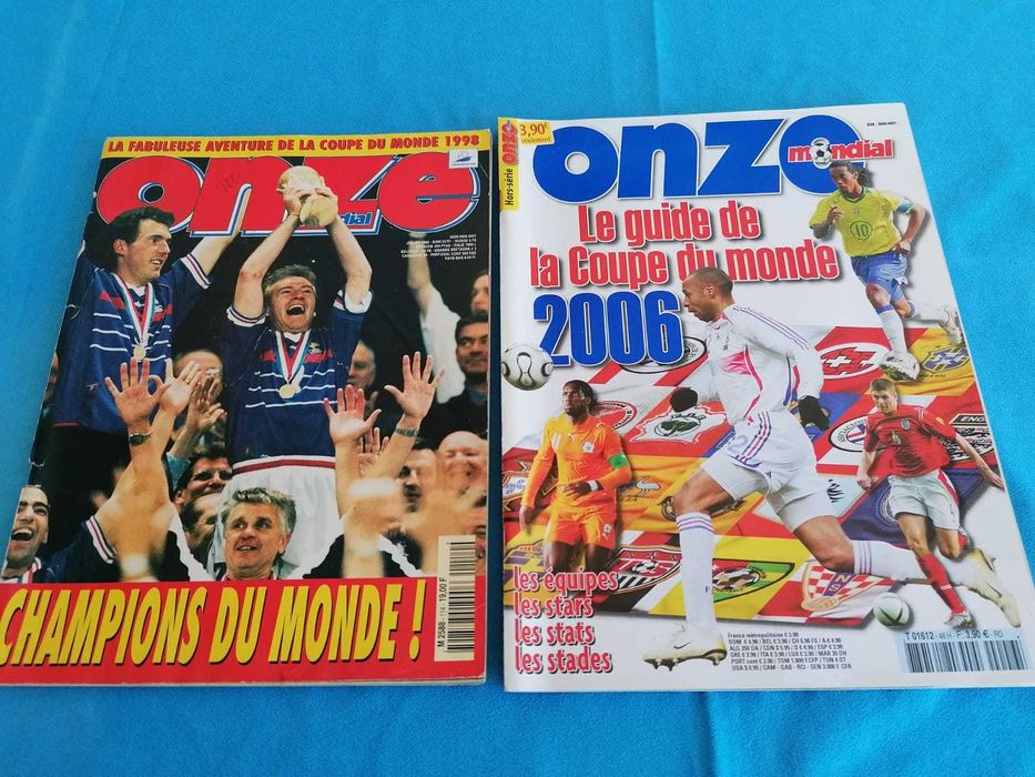 Revistas Onze Mondial e especial Mundial 1998