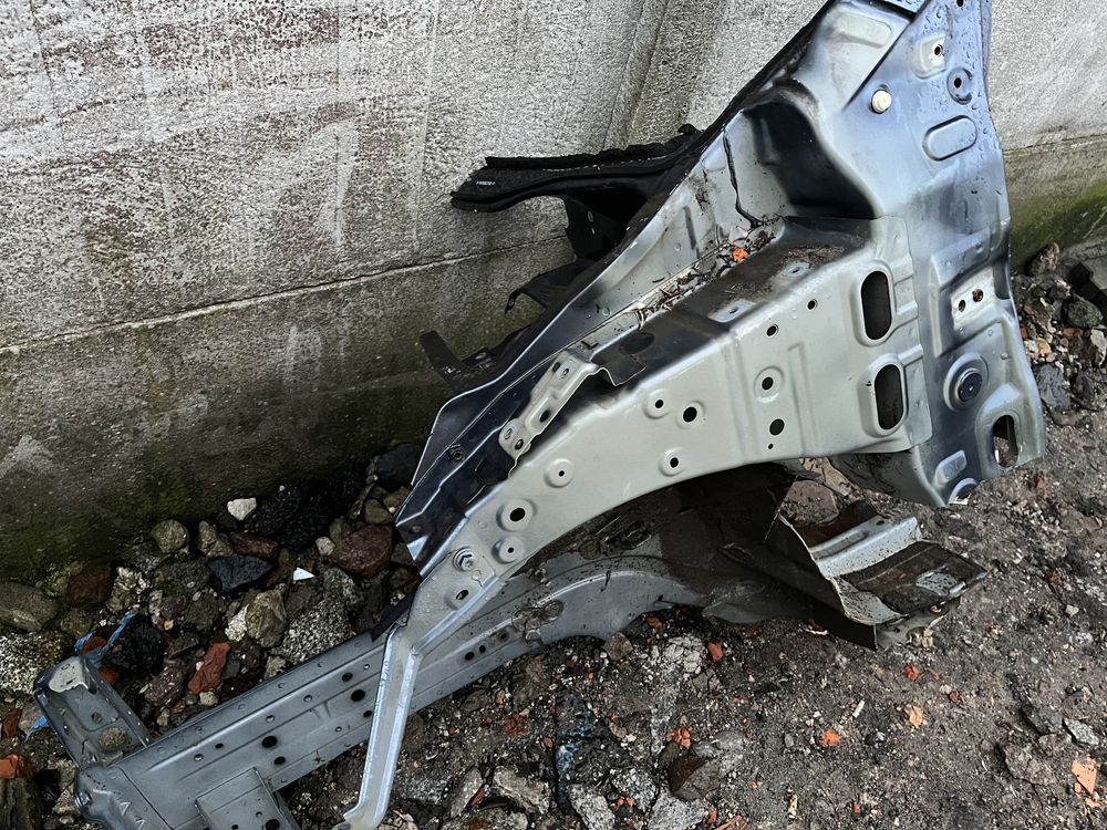 Micra K14  Podłużnica / Fartuch / Cwiartka / Lewa