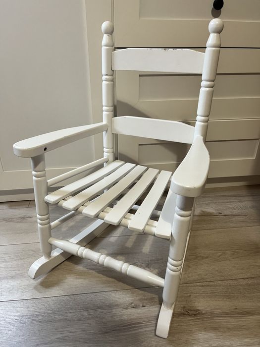 Fotel krzeslo bujane drewno drewniane dzieciece