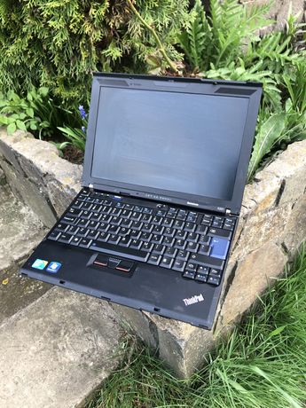 Ноутбук Lenovo X201 - Рабочий