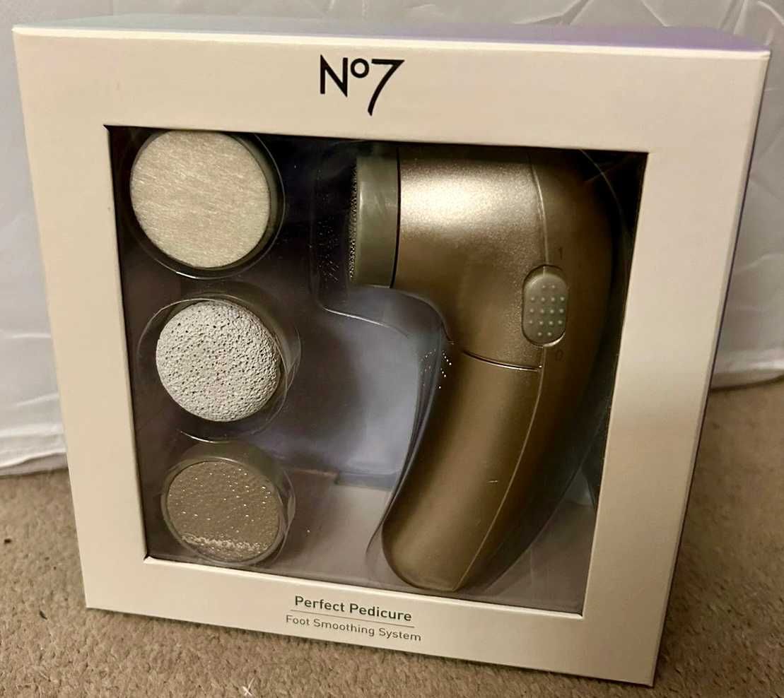 No7 BOOTS PERFECT PEDICURE Zestaw Scholl Pielęgnacja Stóp Prezent