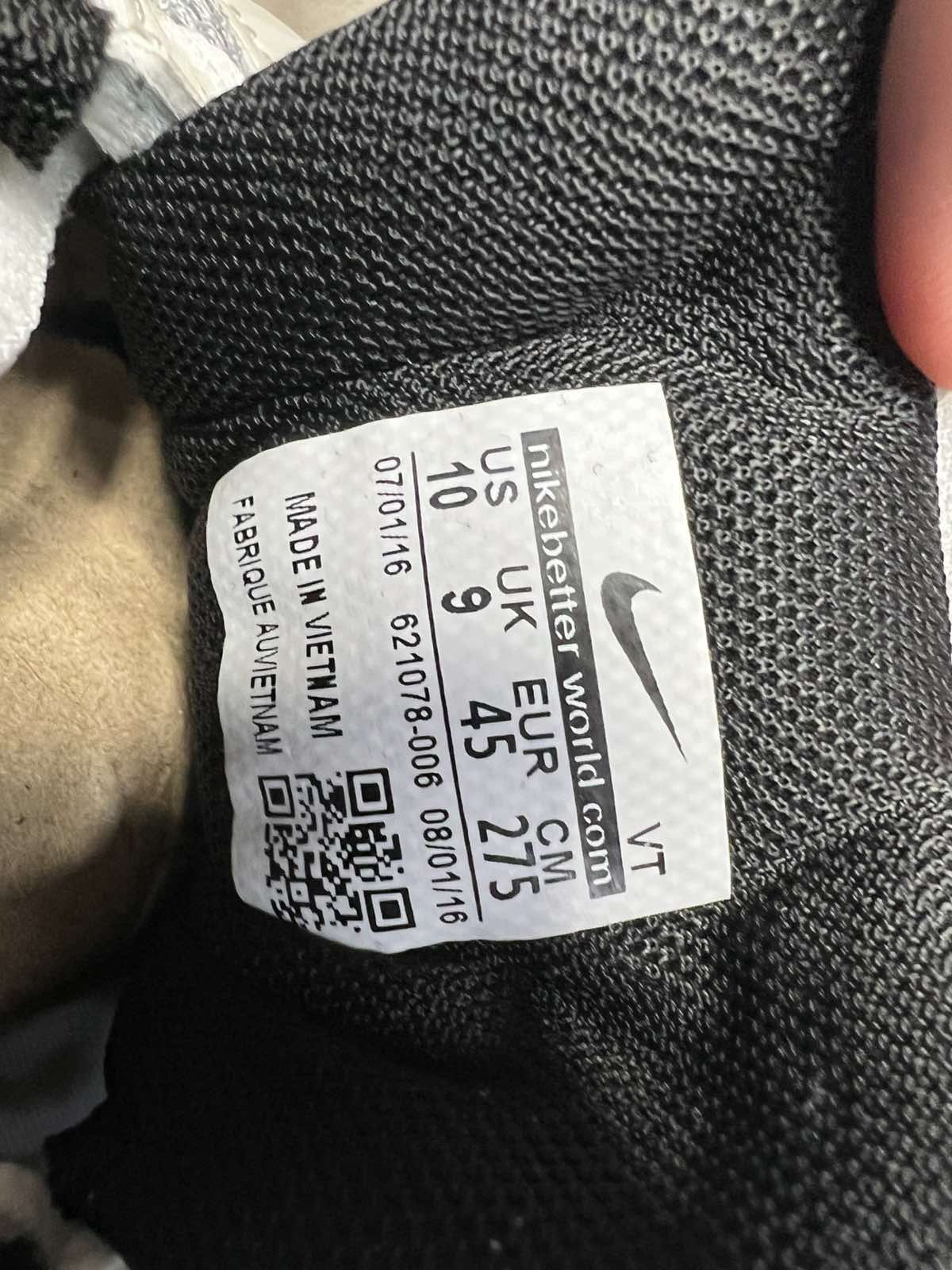 Кроссовки Nike белые с серым р6000-2