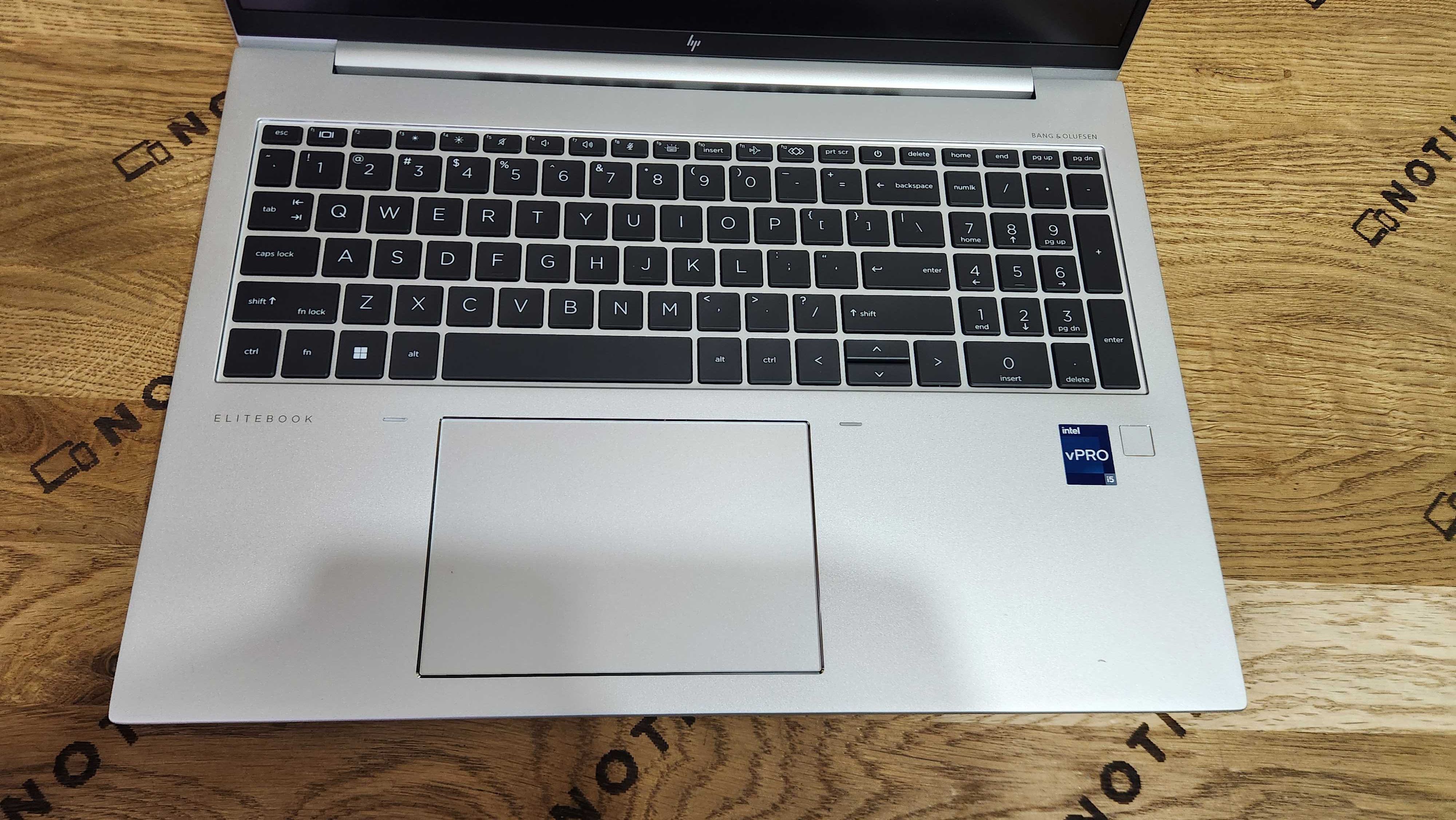 Ультрабук HP EliteBook 860 G10  i5-1345U/16Gb DDR5/256ssd/ FHD+ NEW