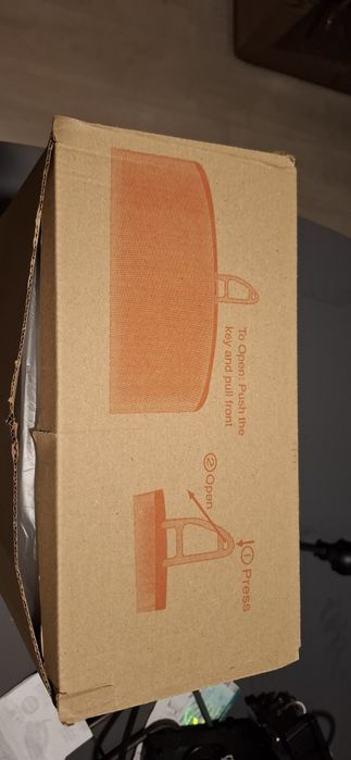 Dozownik mydła ścienny 750 ml