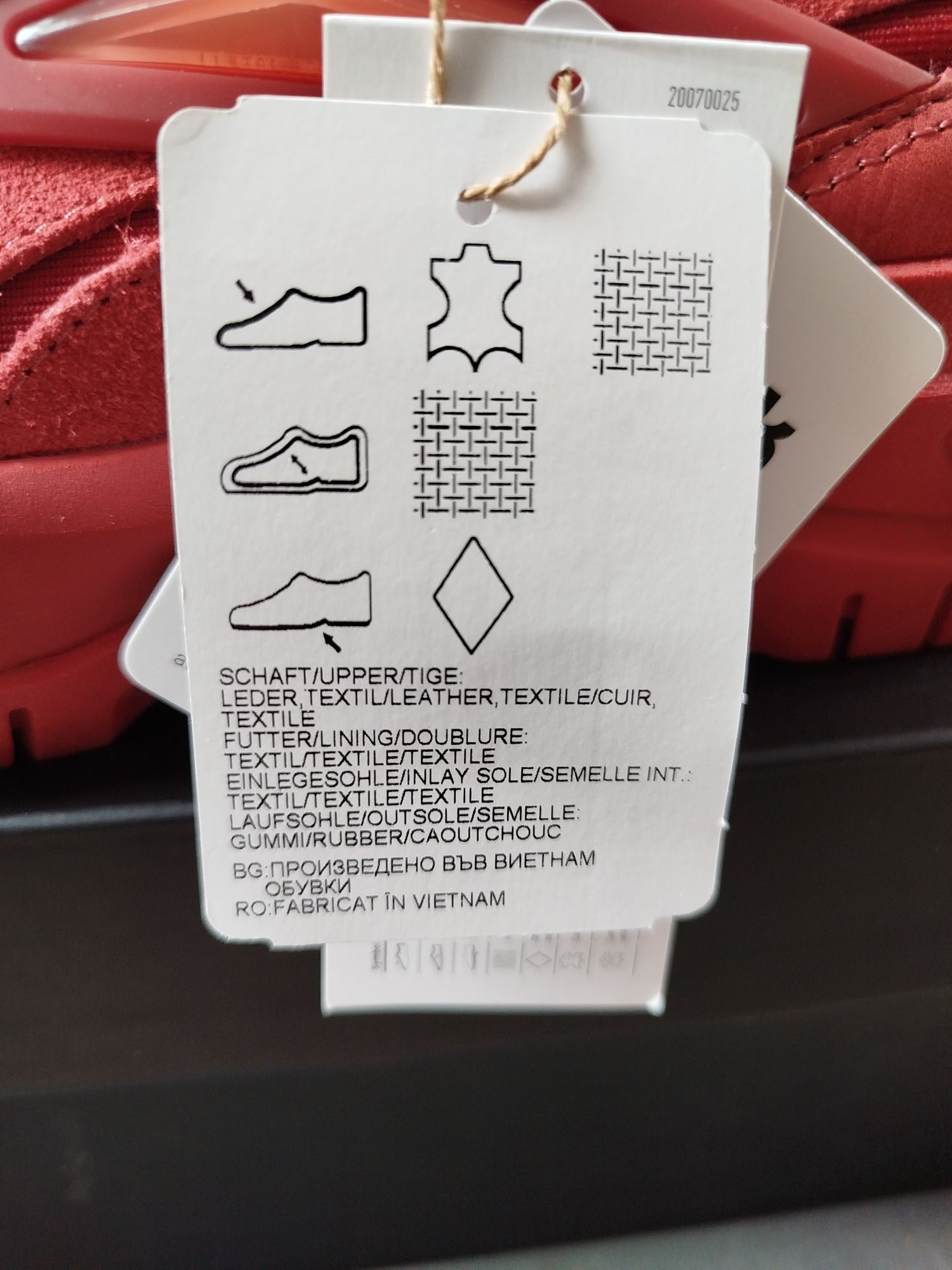Buty 40.5 Reebok Causal