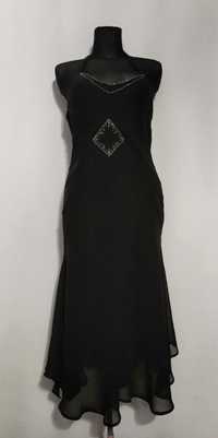 Czarna długa sukienka