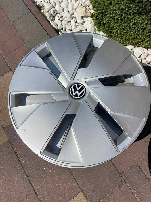 Ковпаки Volkswagen ID3 i ID4 або інші моделі автомобілів