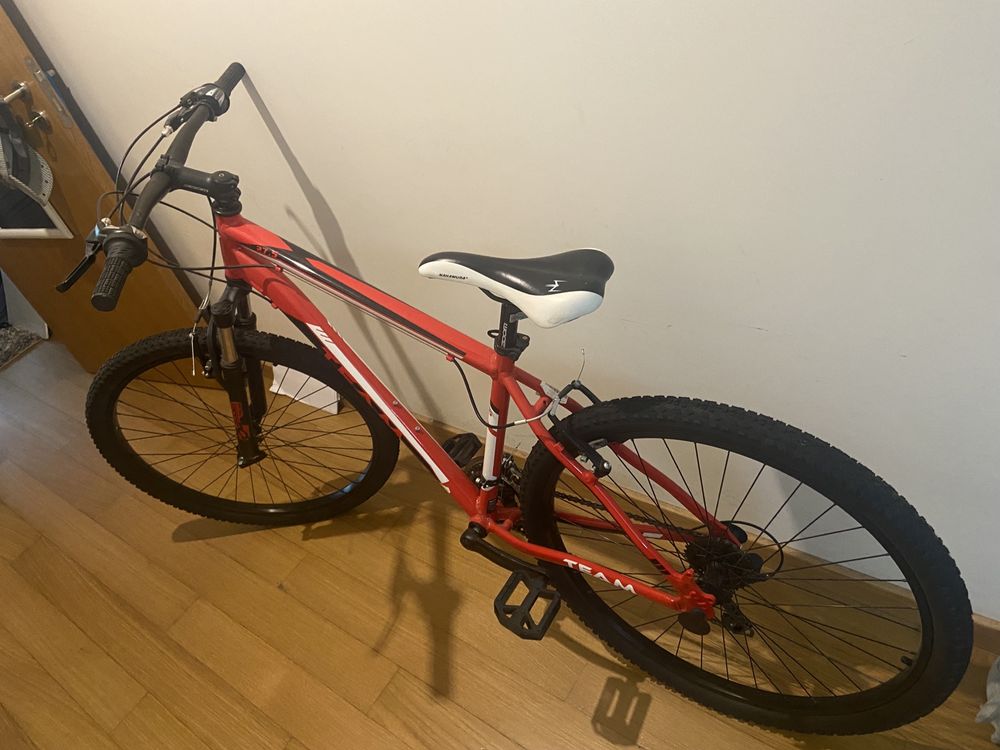 Bicicleta - almost new - size:26